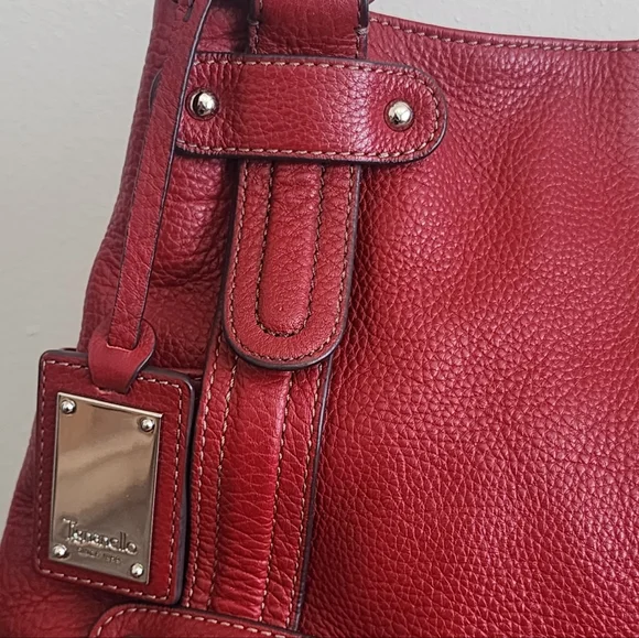 Tignanello Red Pebbled Leather Tote Shoulder Bag Silver Hardware Excellent Cond - Picture 4 of 13
